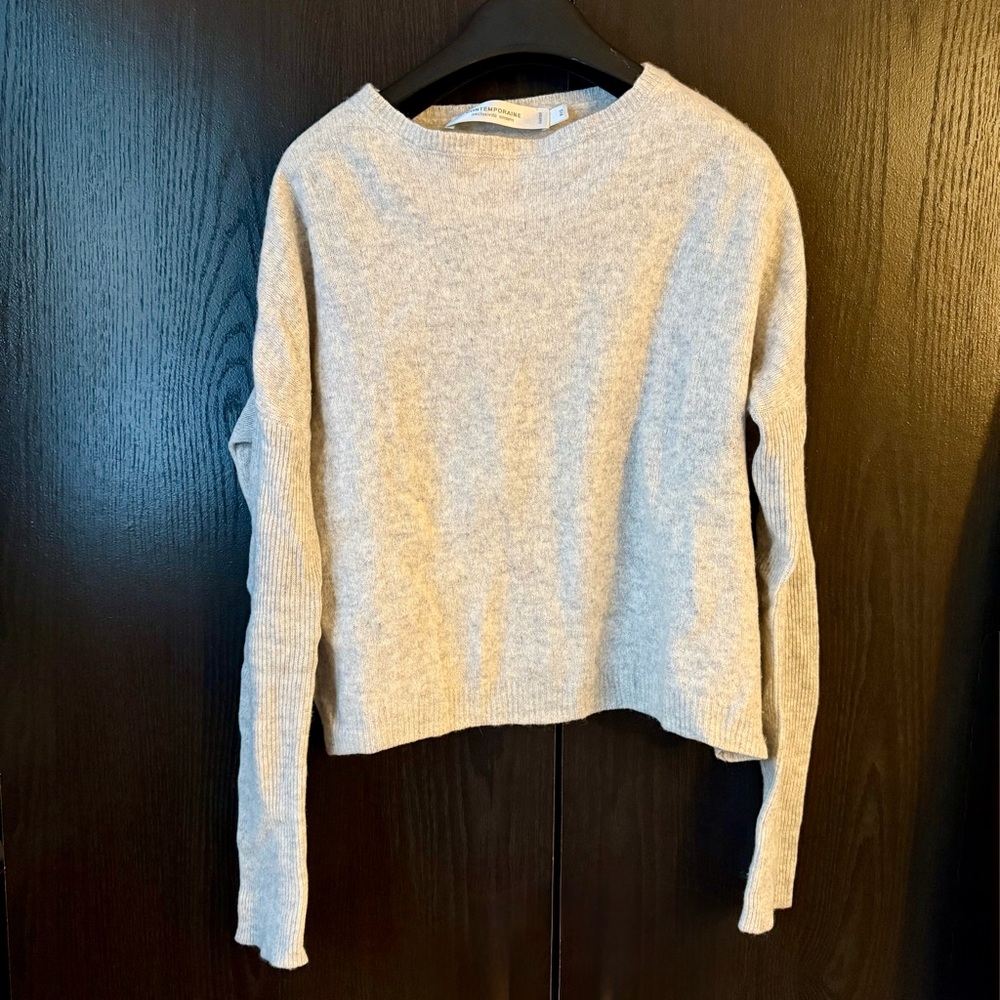 Simons Light Gray Women's Crew Neck Sweater